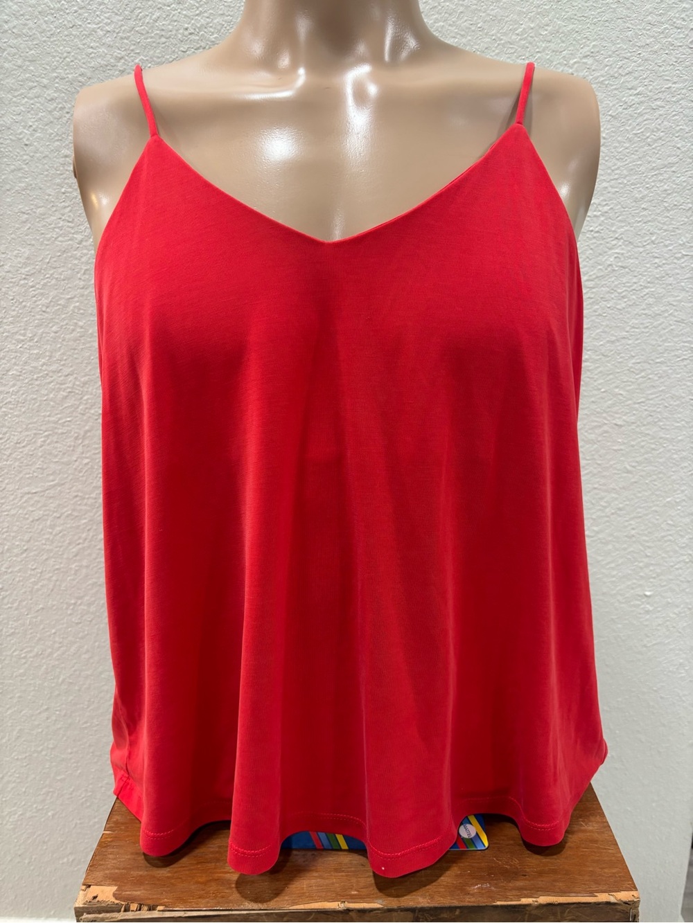 Source Unknown Salmon Red V-Back Spaghetti Strap Camisole Sz L - Picture 8 of 9